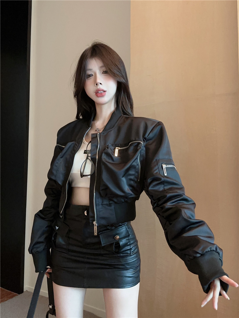 2026 Spring Women's Cropped Zip Pocket Pleated Sleeve Utility Jacket